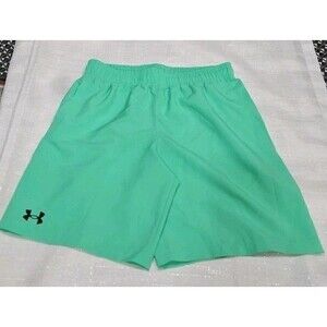 Under Armour Boys shorts NWT, Youth Size Large, light green, 8 in. ins.